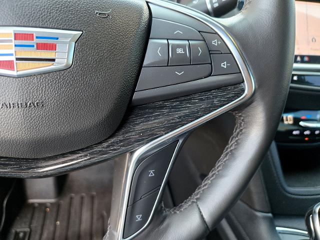 2023 Cadillac XT5 Vehicle Photo in Weatherford, TX 76087