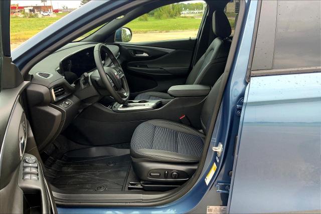 2024 Buick Envista Vehicle Photo in TOPEKA, KS 66609-0000