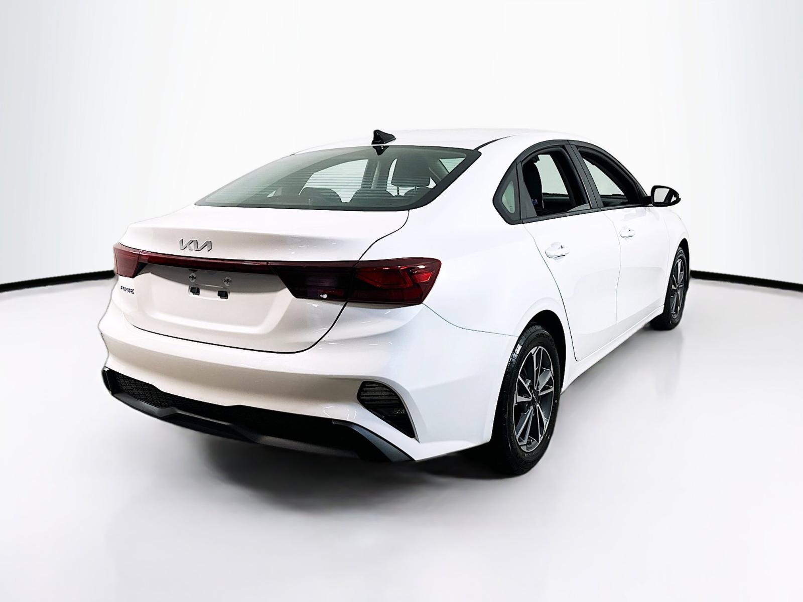 2023 Kia Forte Vehicle Photo in Langhorne, PA 19047