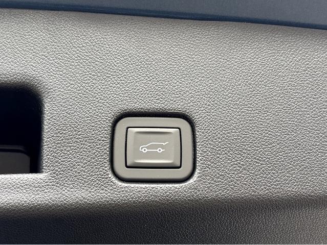 2026 Chevrolet Traverse Vehicle Photo in SAVANNAH, GA 31406-4513