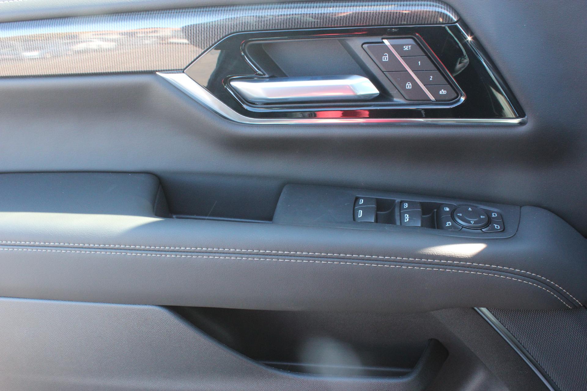 2026 GMC Yukon Vehicle Photo in AURORA, CO 80012-4011