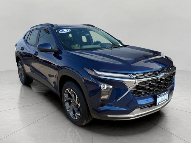 2024 Chevrolet Trax Vehicle Photo in MANITOWOC, WI 54220-5838