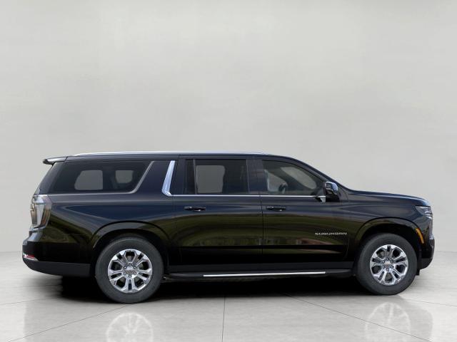 2025 Chevrolet Suburban Vehicle Photo in NEENAH, WI 54956-2243