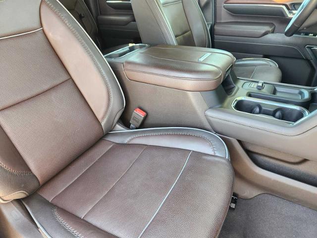 2024 GMC Sierra 2500 HD Vehicle Photo in DENTON, TX 76210-9321