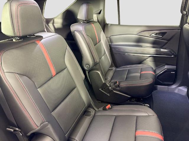 2026 Chevrolet Traverse Vehicle Photo in PUYALLUP, WA 98371-4149