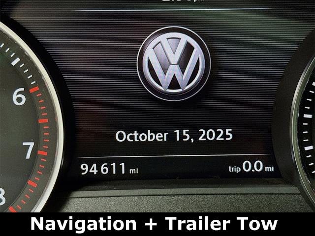 2017 Volkswagen Touareg Vehicle Photo in EVERETT, WA 98203-5662