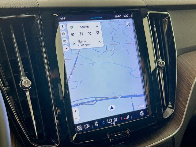 2022 Volvo XC60 Vehicle Photo in Flemington, NJ 08822