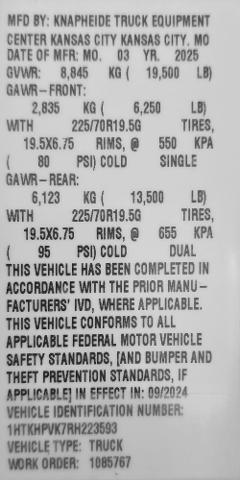 2024 Chevrolet Silverado Chassis Cab Vehicle Photo in INDEPENDENCE, MO 64055-1314