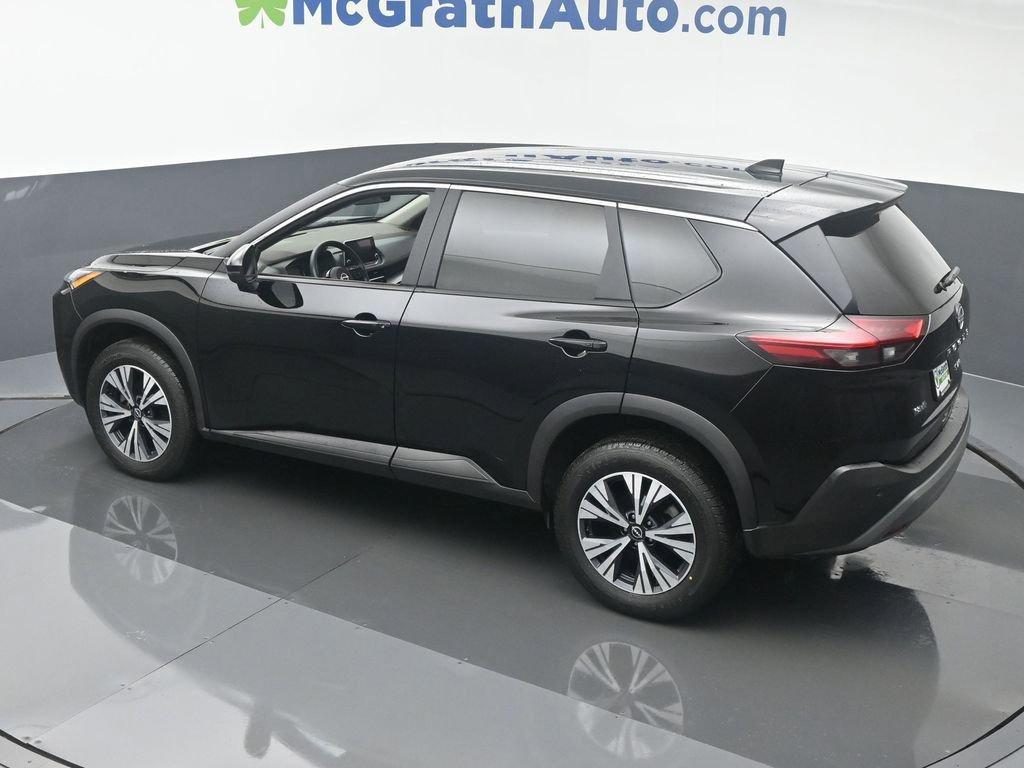 2022 Nissan Rogue Vehicle Photo in Cedar Rapids, IA 52402