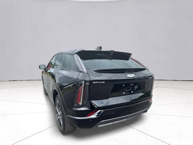 2025 Cadillac OPTIQ Vehicle Photo in LEOMINSTER, MA 01453-2952