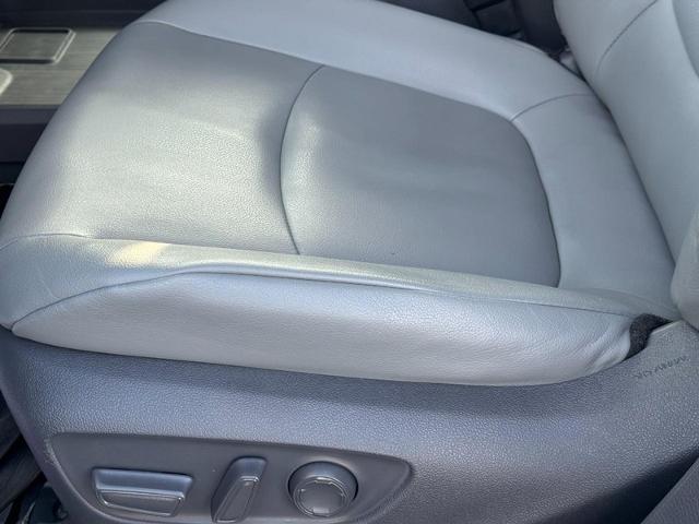 2021 Toyota Sienna Vehicle Photo in COLUMBIA, MO 65203-3903