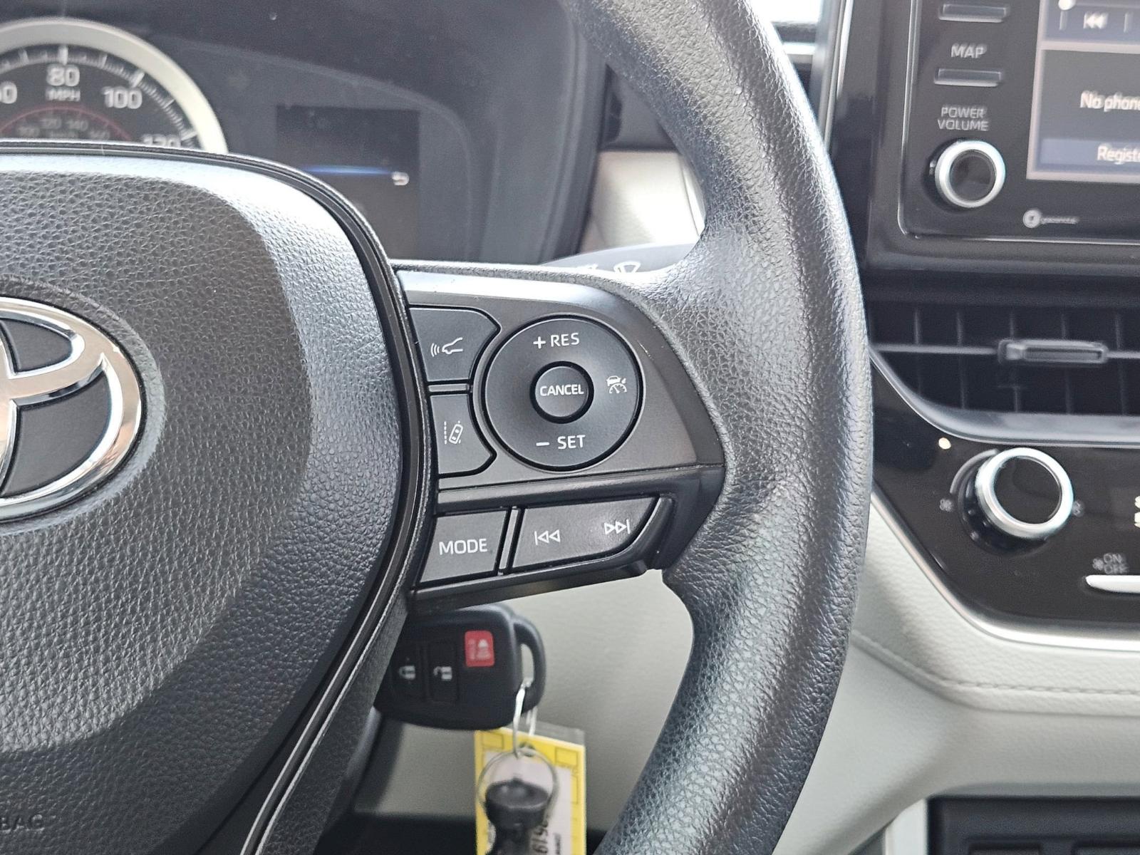 2022 Toyota Corolla Cross Vehicle Photo in Seguin, TX 78155