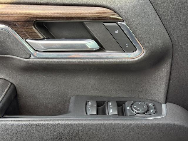 2023 Chevrolet Silverado 1500 Vehicle Photo in COLUMBIA, MO 65203-3903