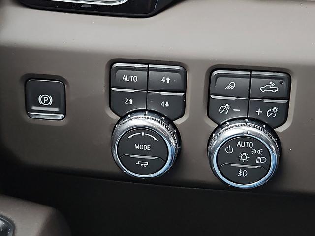 2026 GMC Sierra 2500 HD Vehicle Photo in TREVOSE, PA 19053-4984