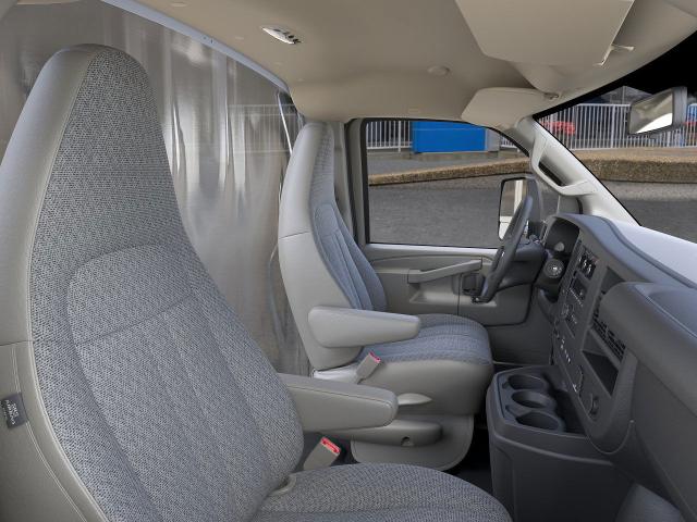 2025 Chevrolet Express Commercial Cutaway Vehicle Photo in INDEPENDENCE, MO 64055-1314