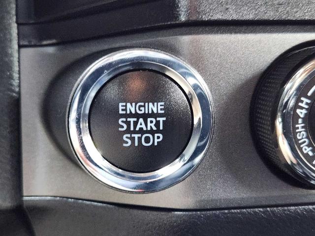 2020 Toyota Tacoma 4WD Vehicle Photo in DENTON, TX 76210-9321