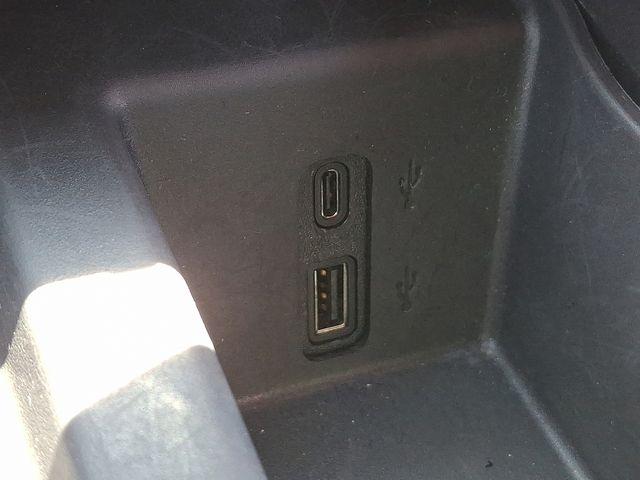 2025 GMC Acadia Vehicle Photo in DANBURY, CT 06810-5034