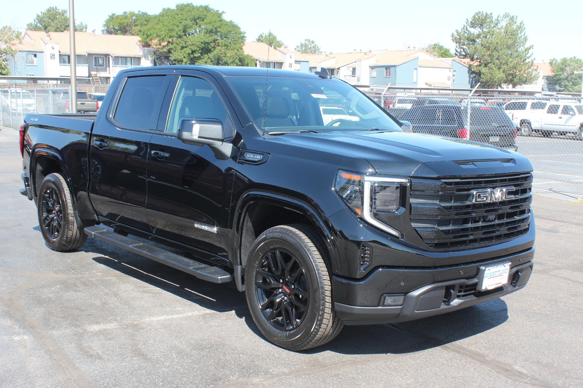 2026 GMC Sierra 1500 Vehicle Photo in AURORA, CO 80012-4011