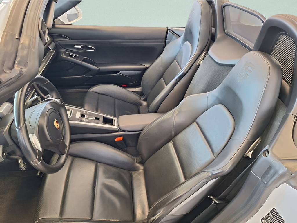 2013 Porsche Boxster photo 17 of 32