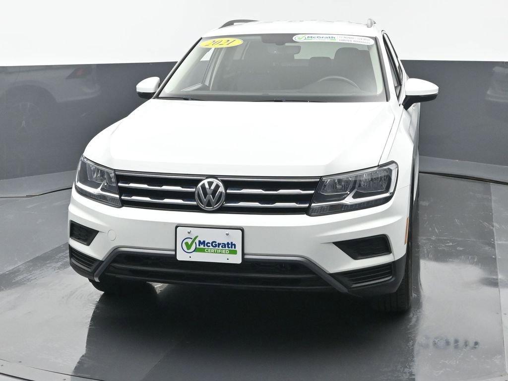 2021 Volkswagen Tiguan Vehicle Photo in Marion, IA 52302