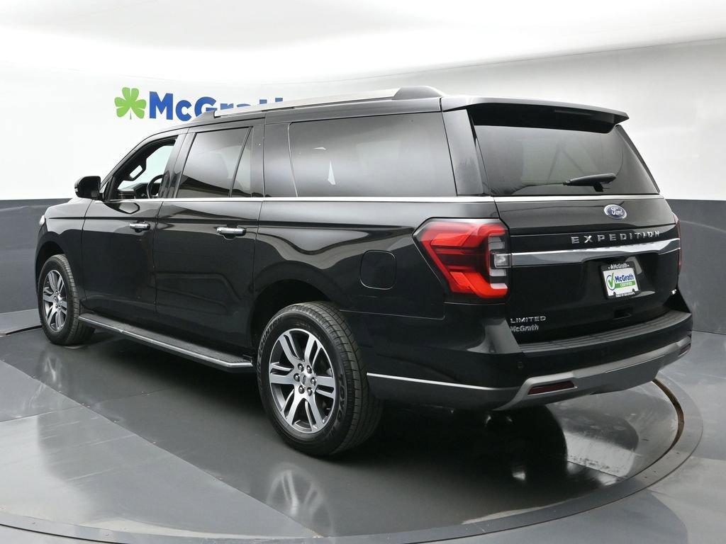 2022 Ford Expedition Max Vehicle Photo in Cedar Rapids, IA 52402