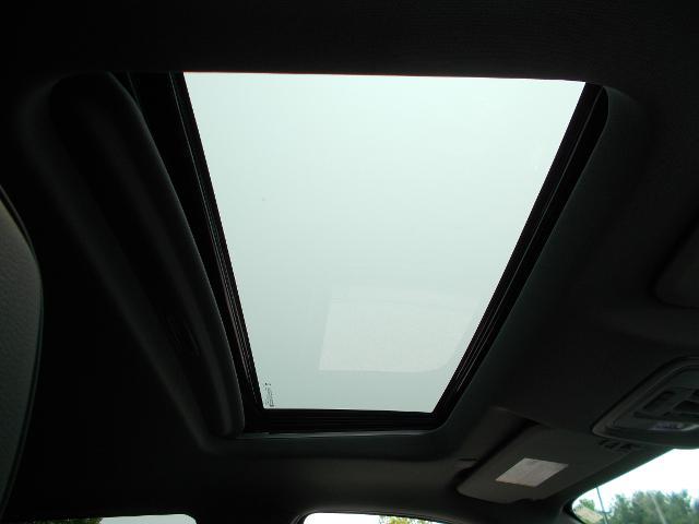 2024 GMC Sierra 1500 Vehicle Photo in LOWELL, MA 01852-4336