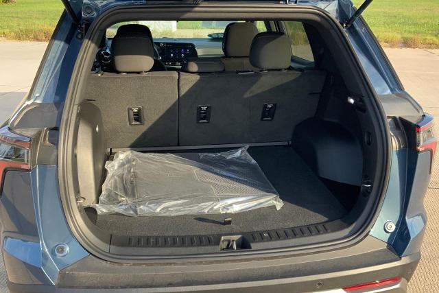 2025 Chevrolet Equinox Vehicle Photo in TOPEKA, KS 66609-0000