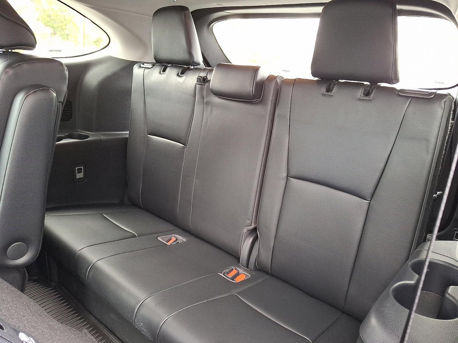 2022 Toyota Highlander Vehicle Photo in BETHLEHEM, PA 18017-9401