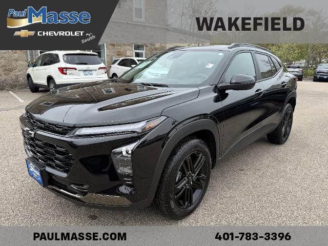 2025 Chevrolet Trax Vehicle Photo in WAKEFIELD, RI 02879-7403