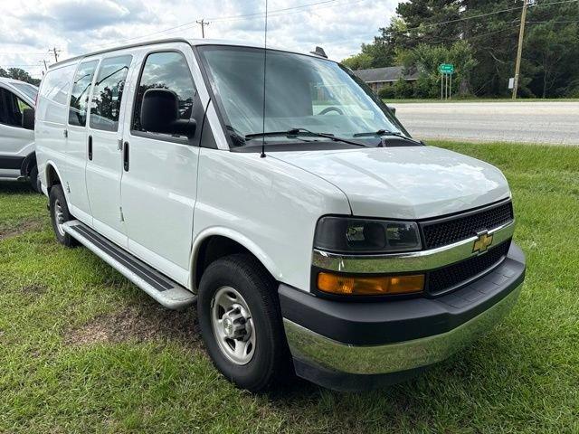 2025 Chevrolet Express Cargo Van Vehicle Photo in LANCASTER, SC 29720-0000