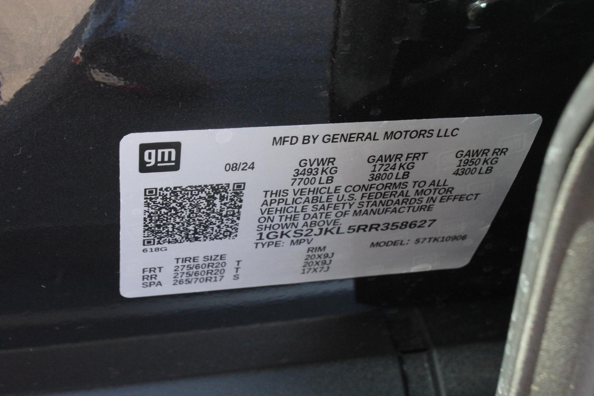 2024 GMC Yukon XL Vehicle Photo in AURORA, CO 80012-4011