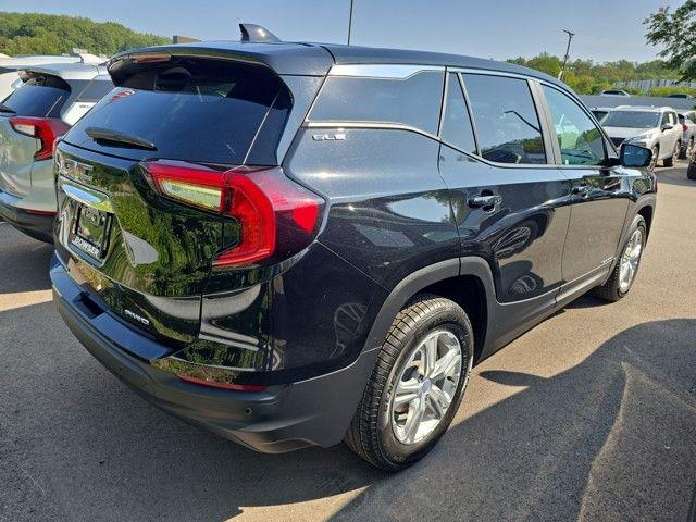 2022 GMC Terrain Vehicle Photo in Pleasant Hills, PA 15236