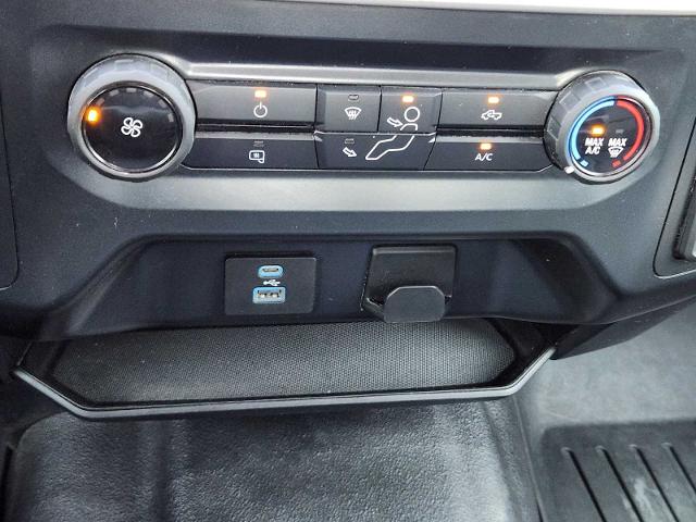 2022 Ford F-150 Vehicle Photo in DENTON, TX 76210-9321