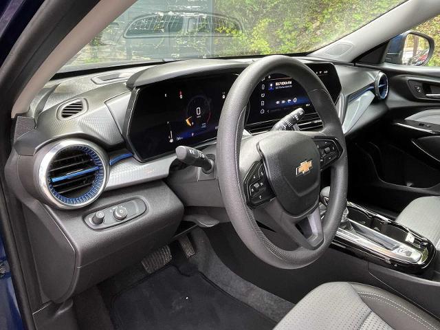 2024 Chevrolet Trax Vehicle Photo in PITTSBURGH, PA 15226-1209