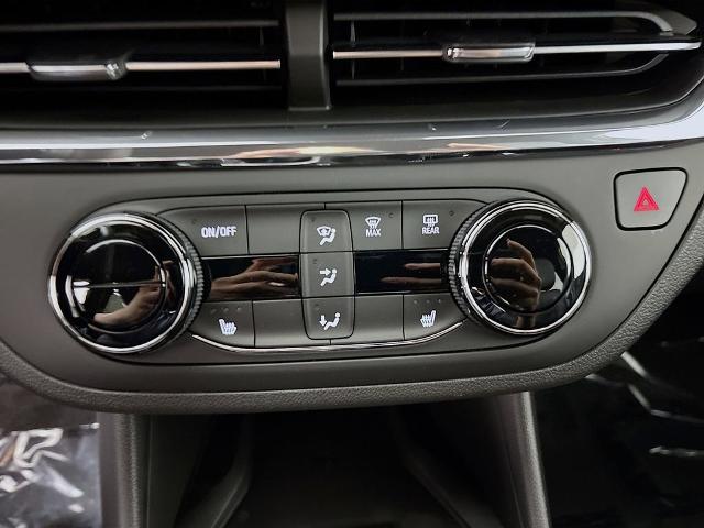 2025 Buick Envista Vehicle Photo in PUYALLUP, WA 98371-4149