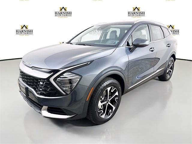 2025 Kia Sportage Hybrid Vehicle Photo in Everett, WA 98204