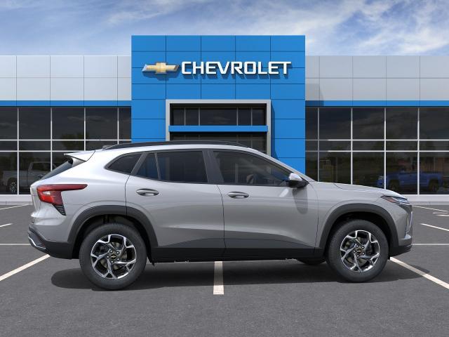 2026 Chevrolet Trax LT - 4