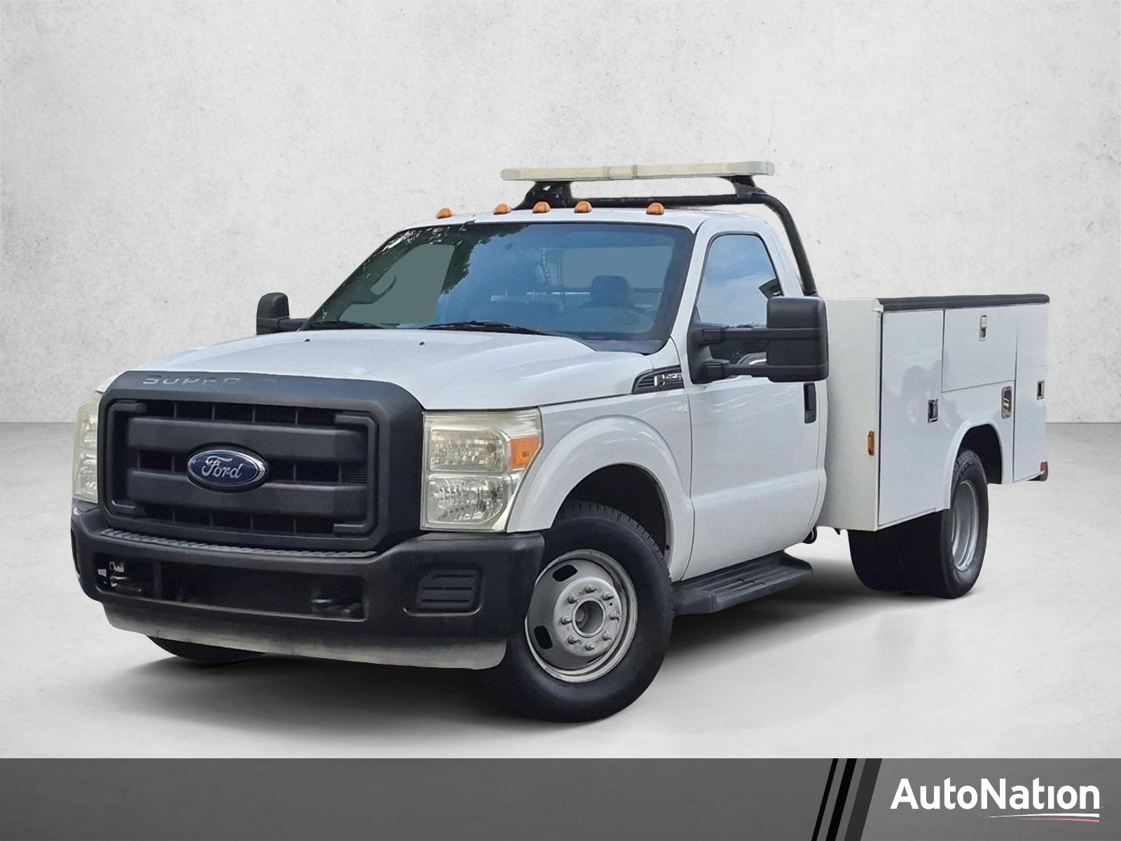 2016 Ford Super Duty F-350 DRW Vehicle Photo in GREENACRES, FL 33463-3207