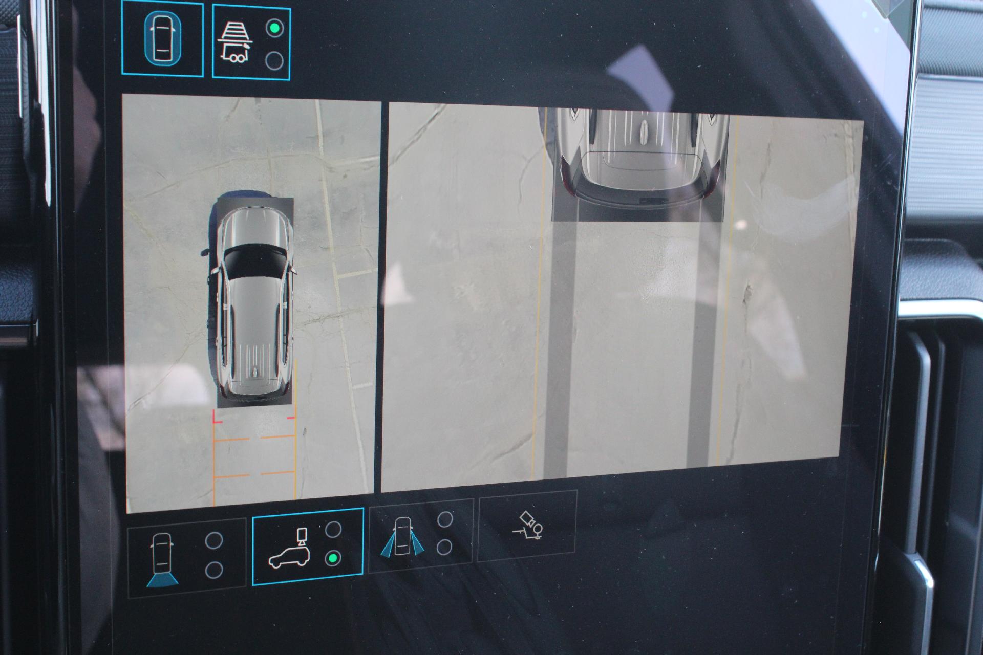 2025 GMC Acadia Vehicle Photo in AURORA, CO 80012-4011