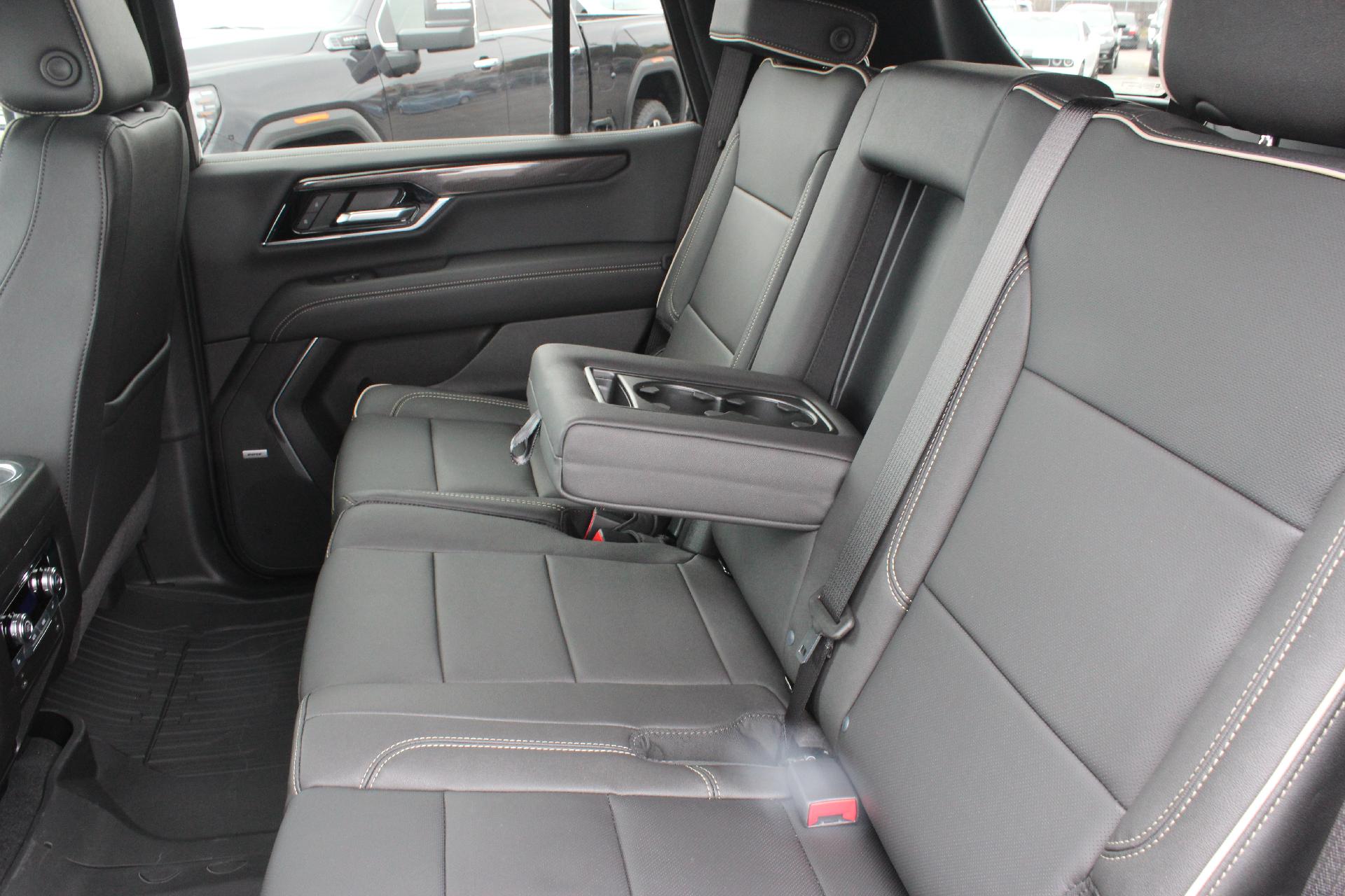 2026 GMC Yukon Vehicle Photo in AURORA, CO 80012-4011