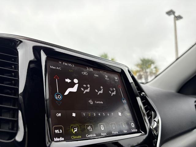 2020 Jeep Cherokee Vehicle Photo in Savannah, GA 31419