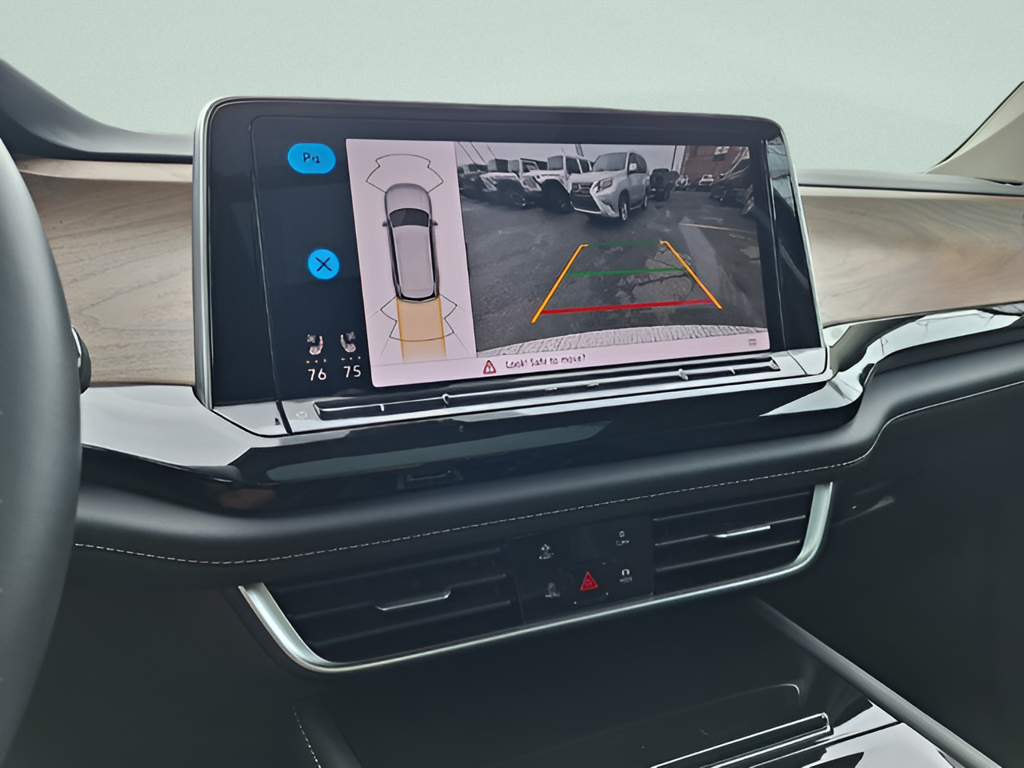 2026 Volkswagen Atlas photo 22 of 36