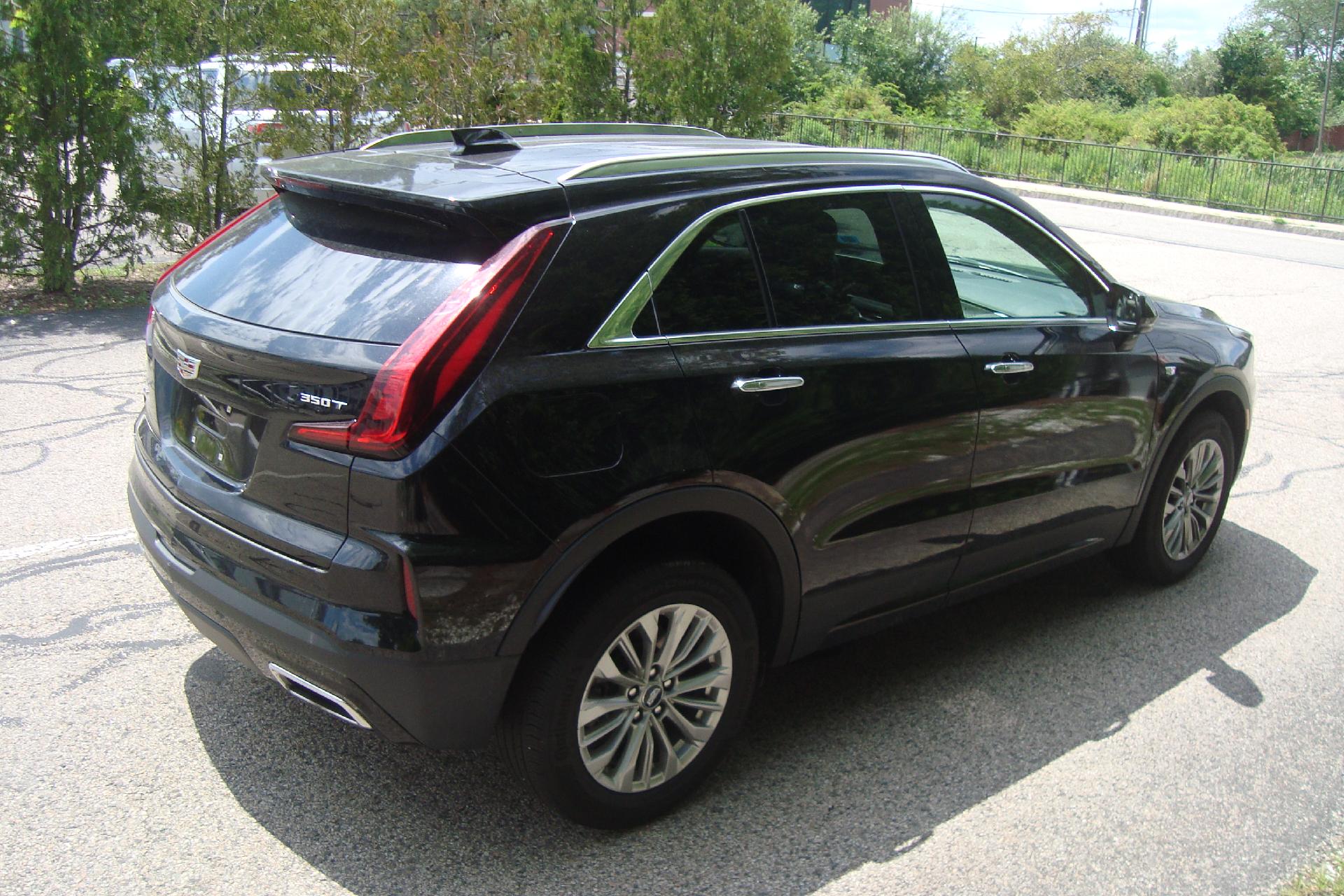2024 Cadillac XT4 Vehicle Photo in PORTSMOUTH, NH 03801-4196