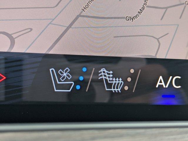 2025 Chevrolet Suburban Vehicle Photo in BRUNSWICK, GA 31525-1881