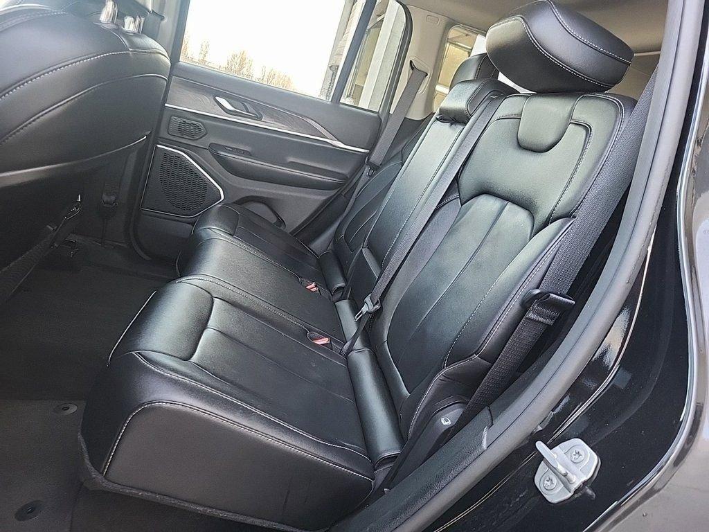 2023 Jeep Grand Cherokee Vehicle Photo in Cedar Rapids, IA 52402