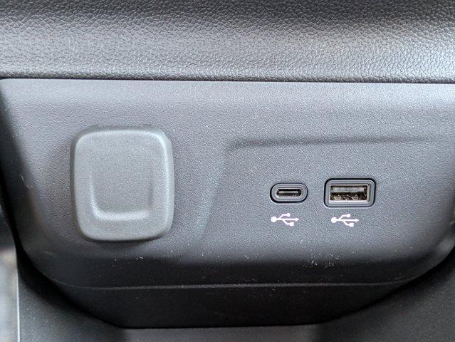 2025 Chevrolet Trailblazer Vehicle Photo in BRUNSWICK, GA 31525-1881