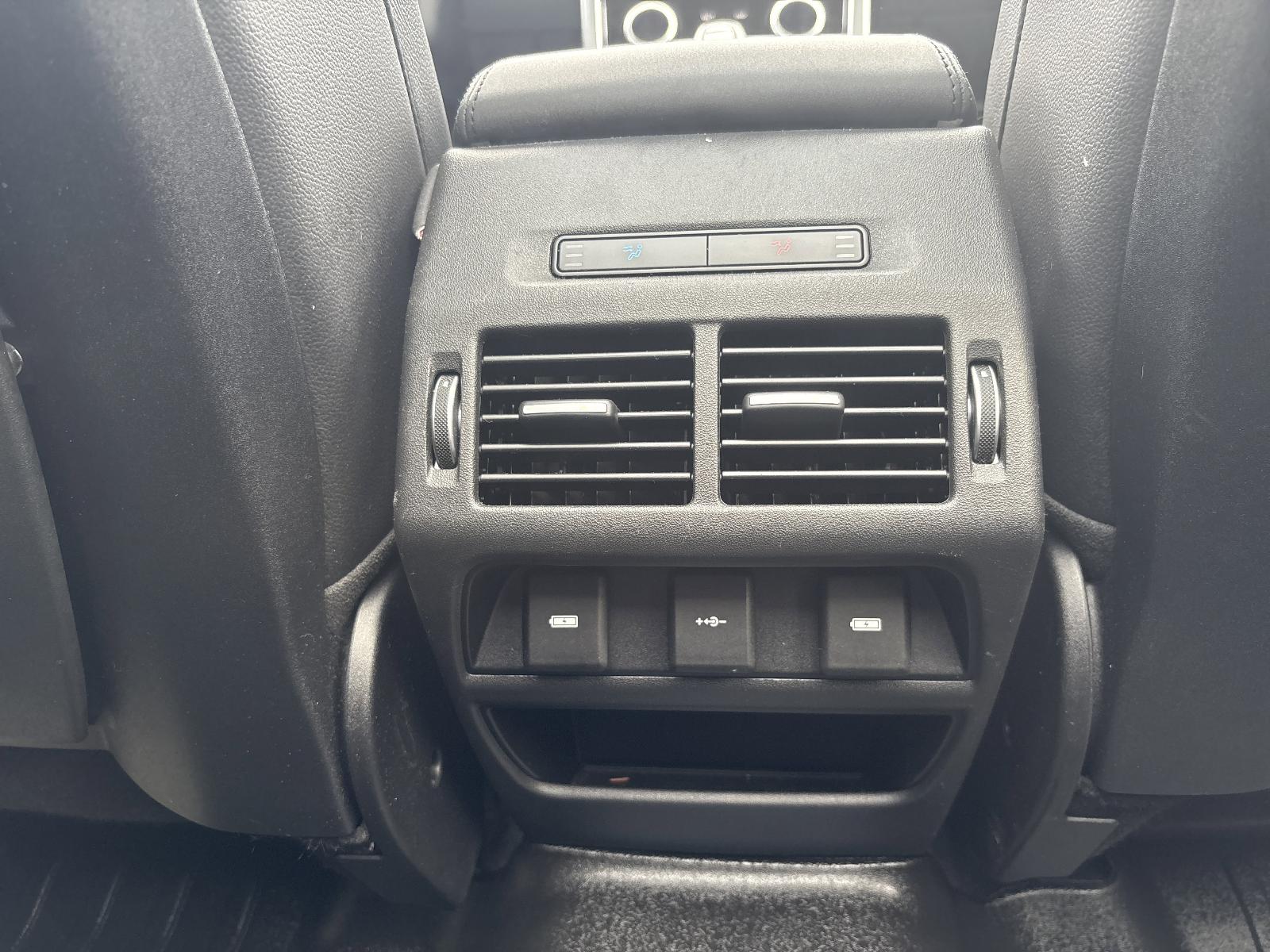 2020 Land Rover Discovery Sport Vehicle Photo in Mechanicsburg, PA 17050