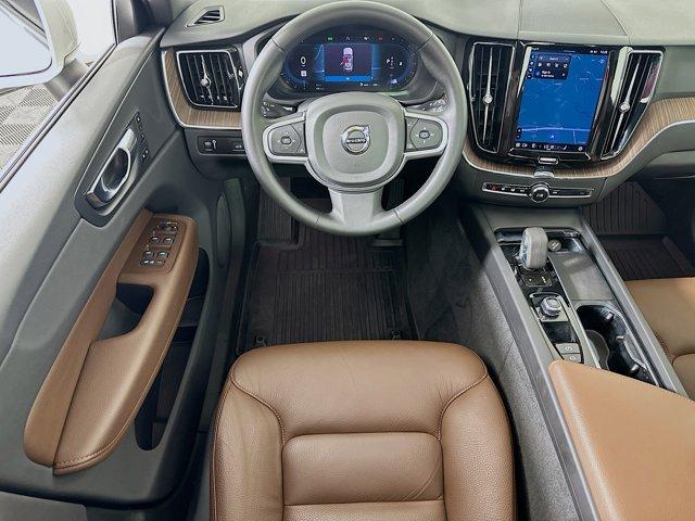 2022 Volvo XC60 Vehicle Photo in Flemington, NJ 08822