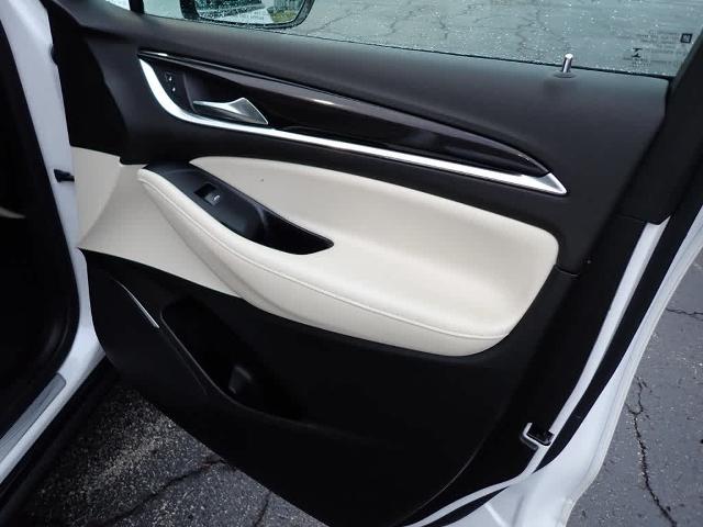 2023 Buick Enclave Vehicle Photo in ZELIENOPLE, PA 16063-2910