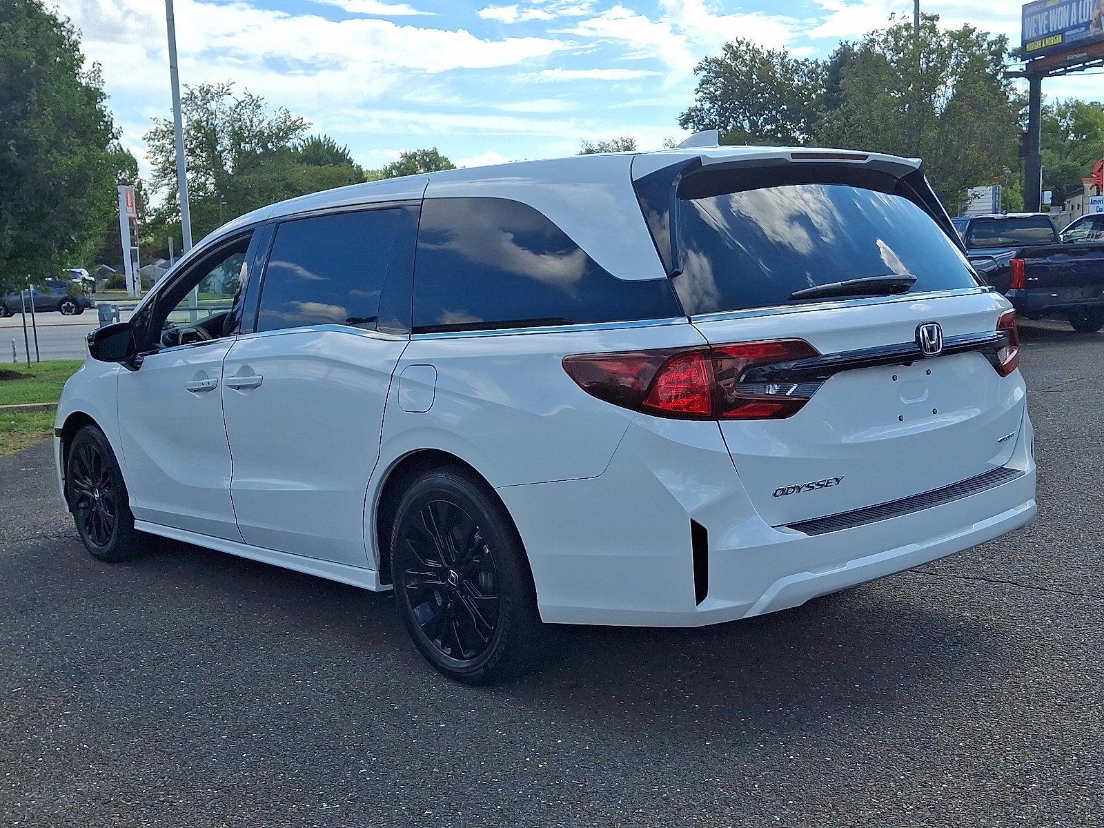 2025 Honda Odyssey Vehicle Photo in Trevose, PA 19053